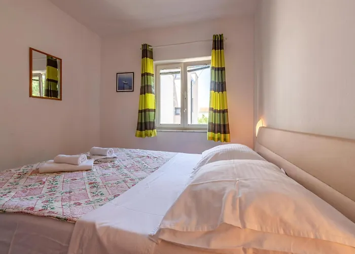 2 Bedroom Lovely In Apartman *
